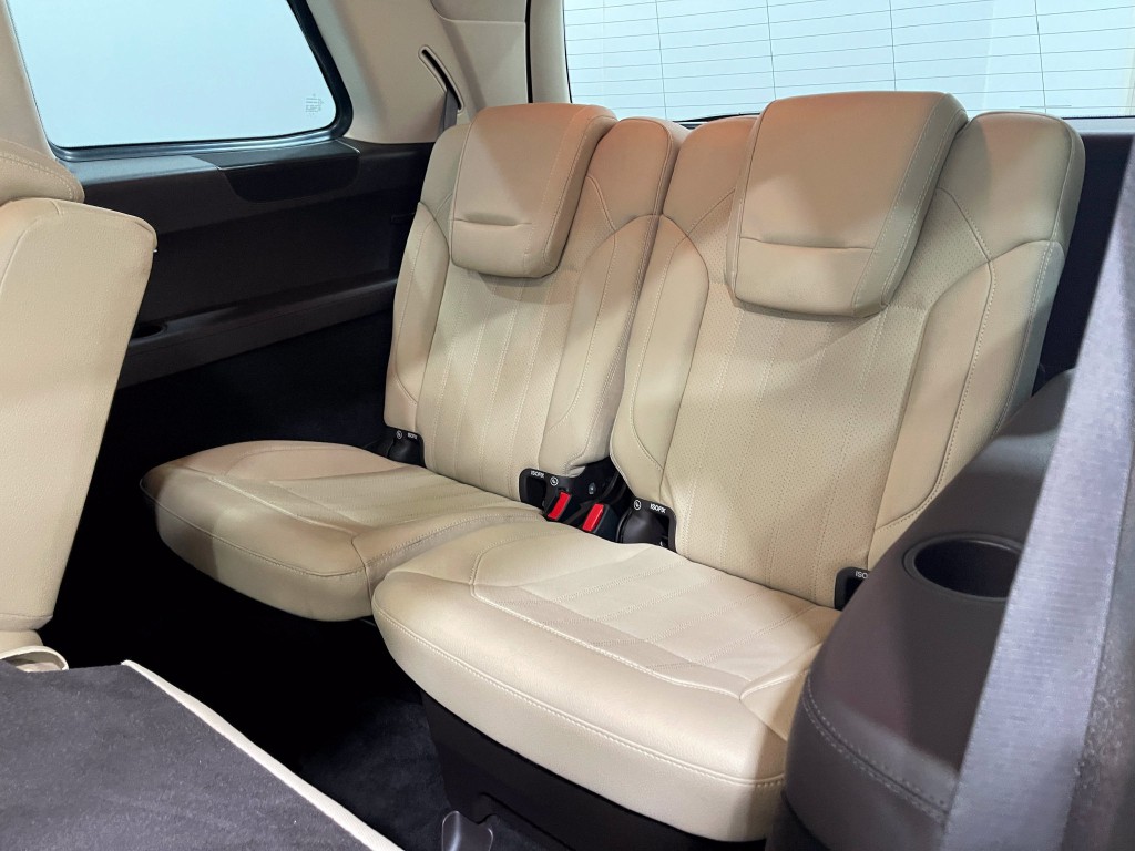 2019 Mercedes-Benz GLS-Class Image 32