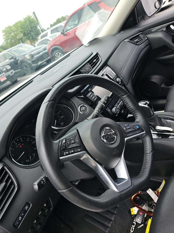 2020 Nissan Rogue Image 7