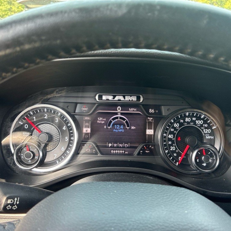 2020 RAM 1500 Image 8