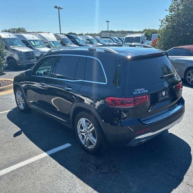 2021 Mercedes-Benz GLB Image 4