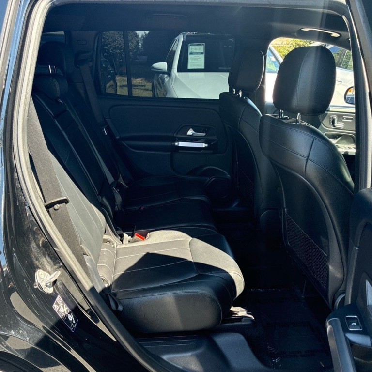 2021 Mercedes-Benz GLB Image 10