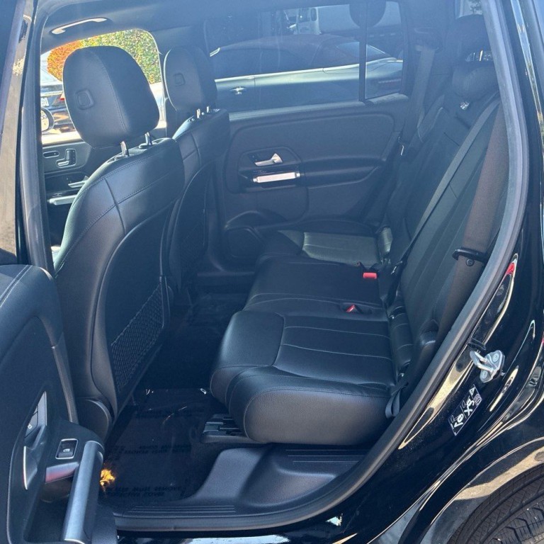 2021 Mercedes-Benz GLB Image 11