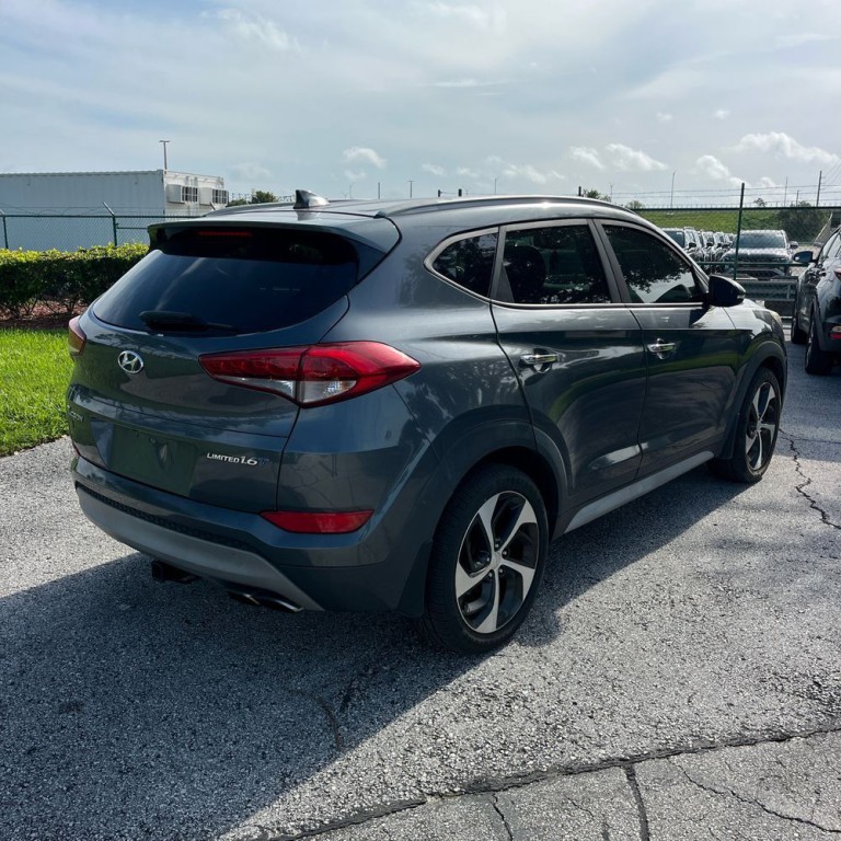 2017 Hyundai Tucson Image 3