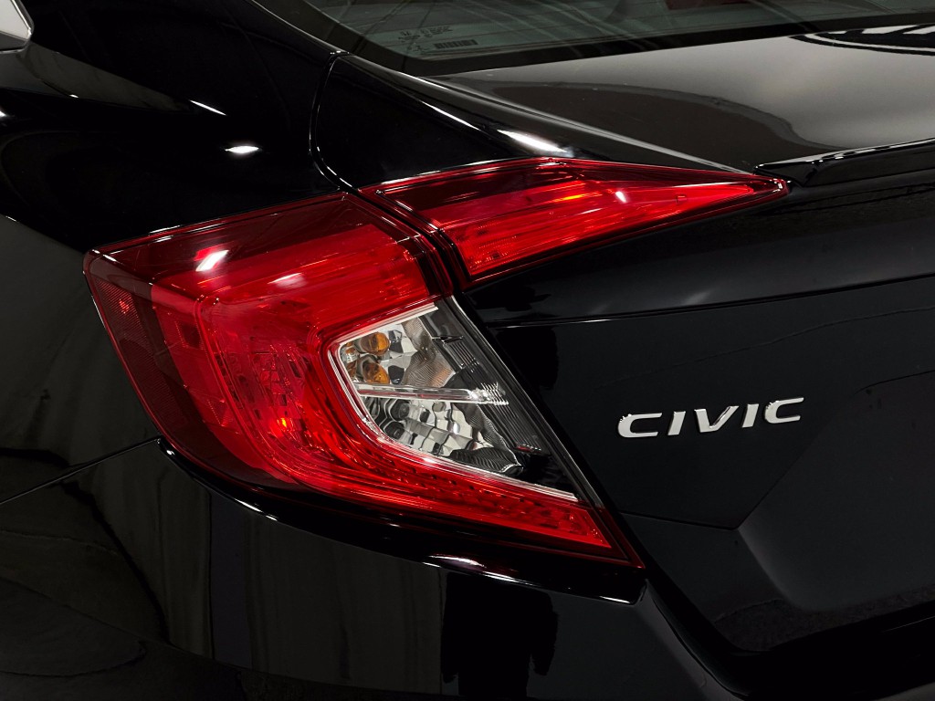 2020 Honda Civic Image 31