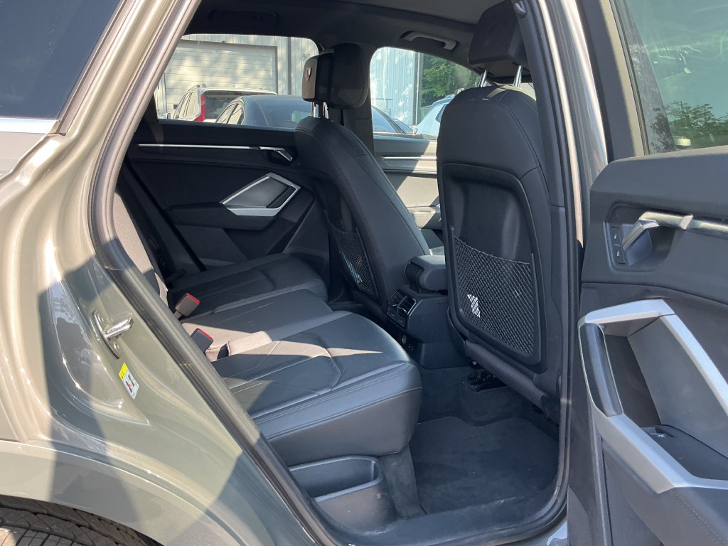 2020 Audi Q3 Image 7