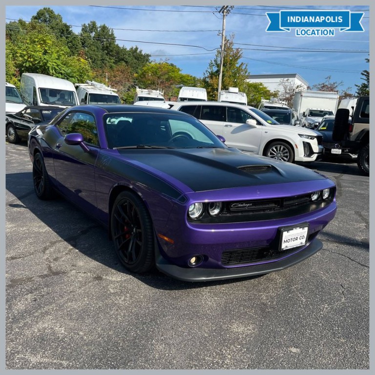 2018 Dodge Challenger Image 1