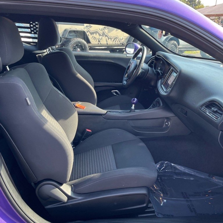 2018 Dodge Challenger Image 6