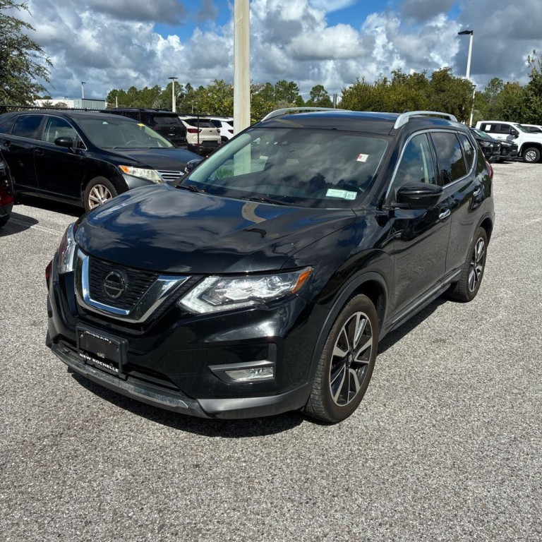 2019 Nissan Rogue Image 2