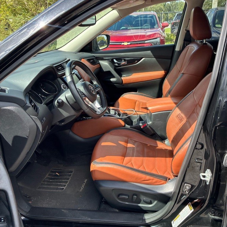 2019 Nissan Rogue Image 5