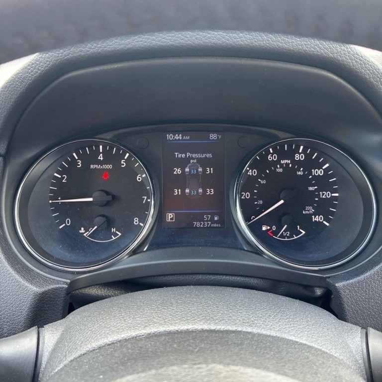 2019 Nissan Rogue Image 8