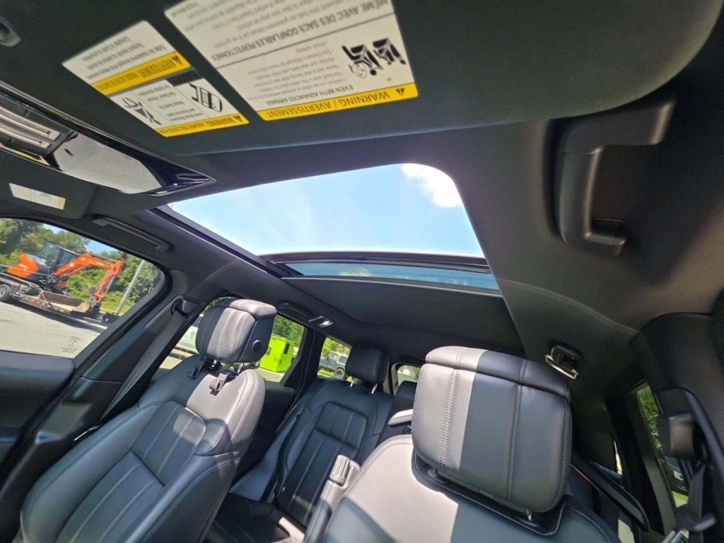 2019 Land Rover Range Rover Sport Image 9