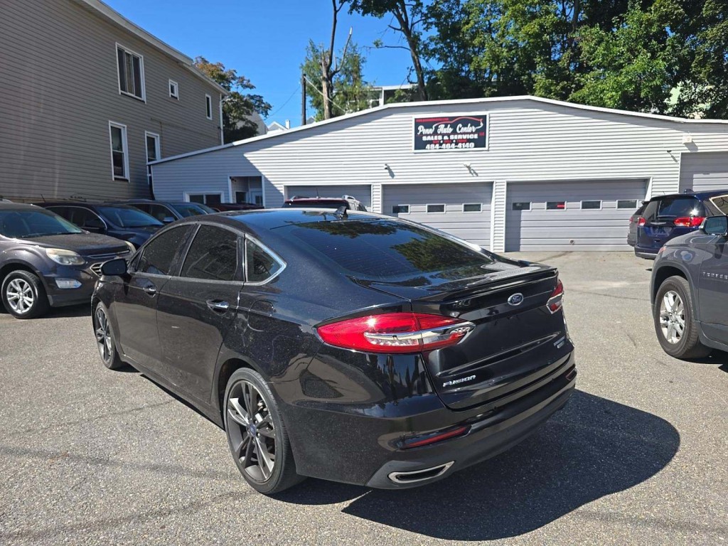 2020 Ford Fusion Image 4