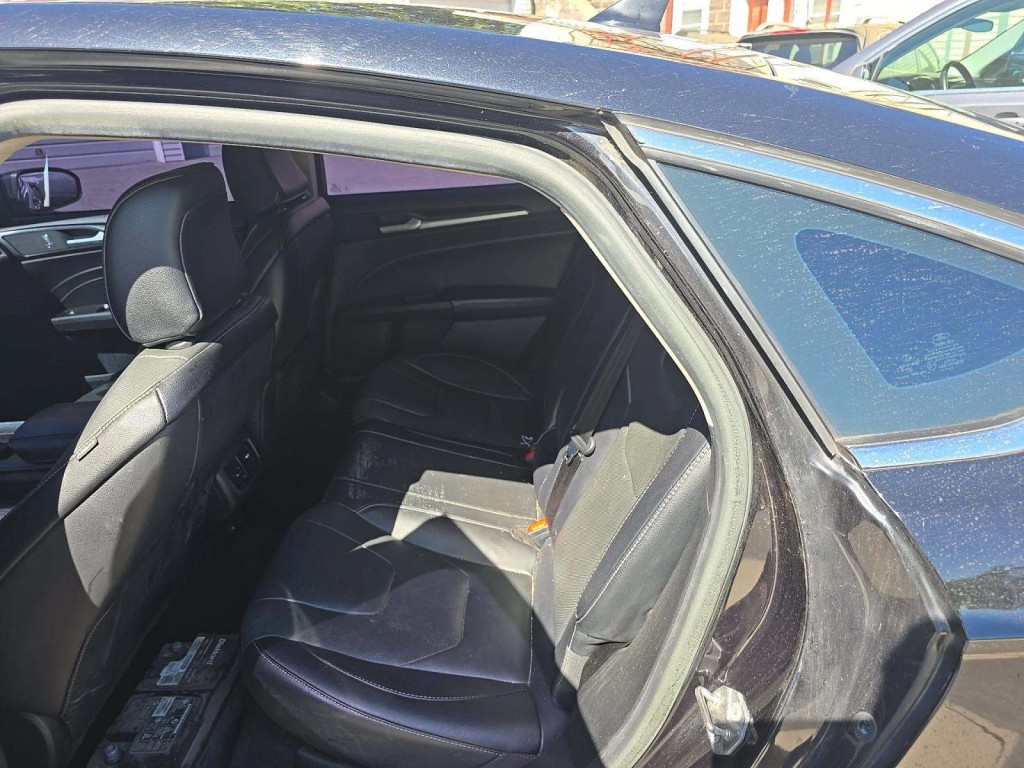 2020 Ford Fusion Image 10