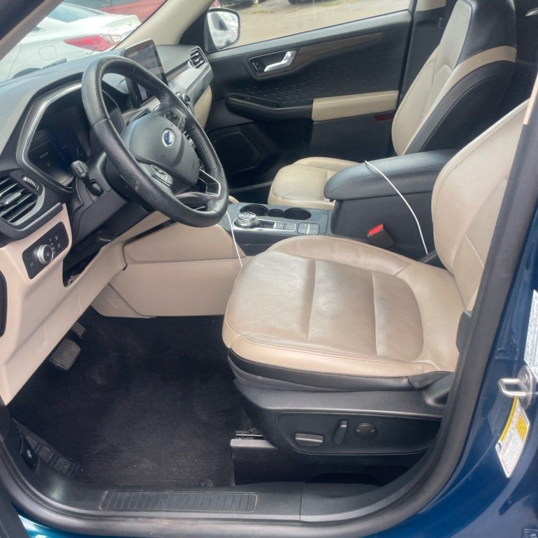 2020 Ford Escape Image 5