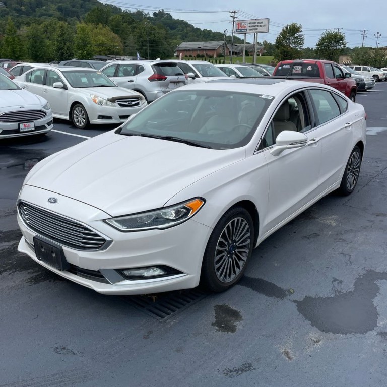 2017 Ford Fusion Image 2