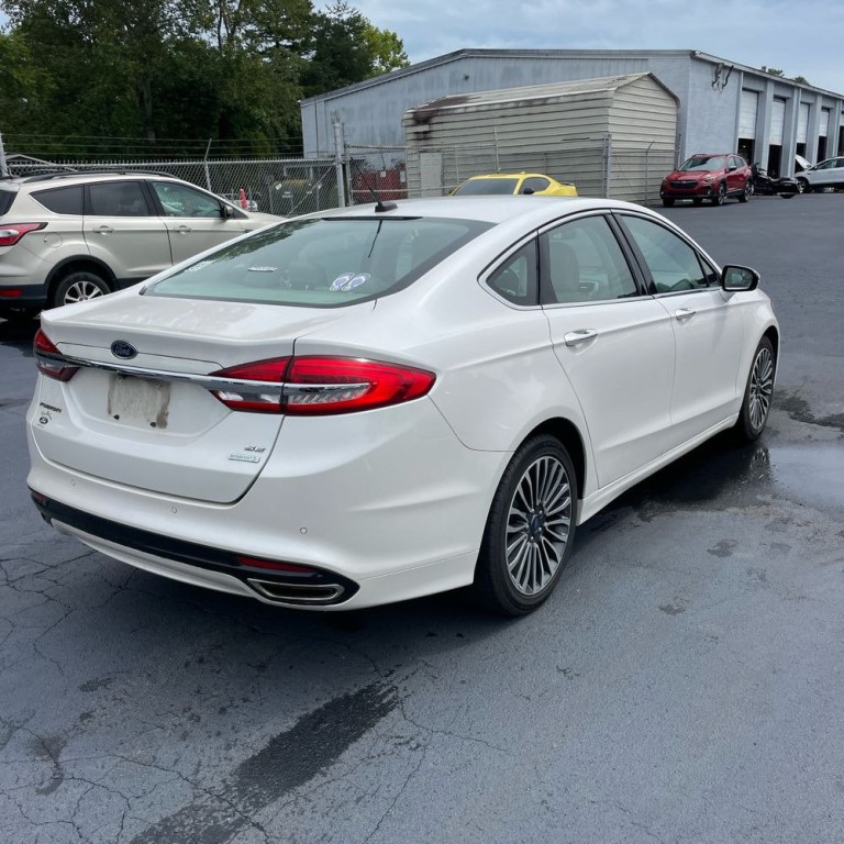 2017 Ford Fusion Image 3