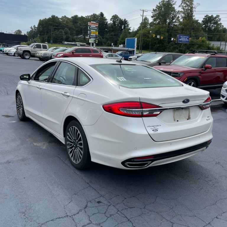 2017 Ford Fusion Image 4