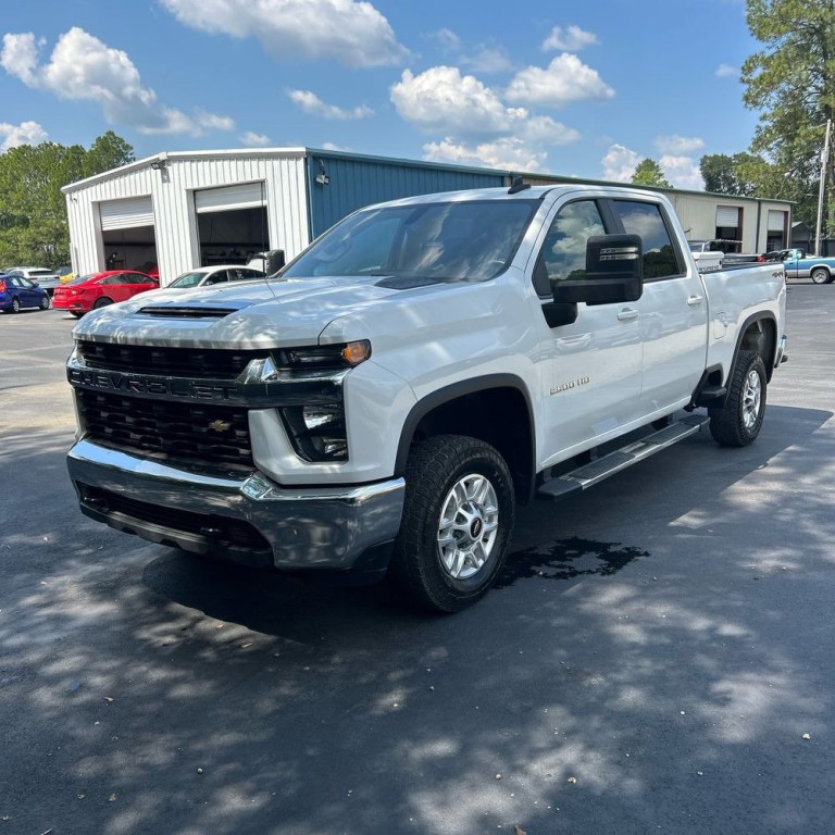 2022 Chevrolet Silverado 1500 Image 2