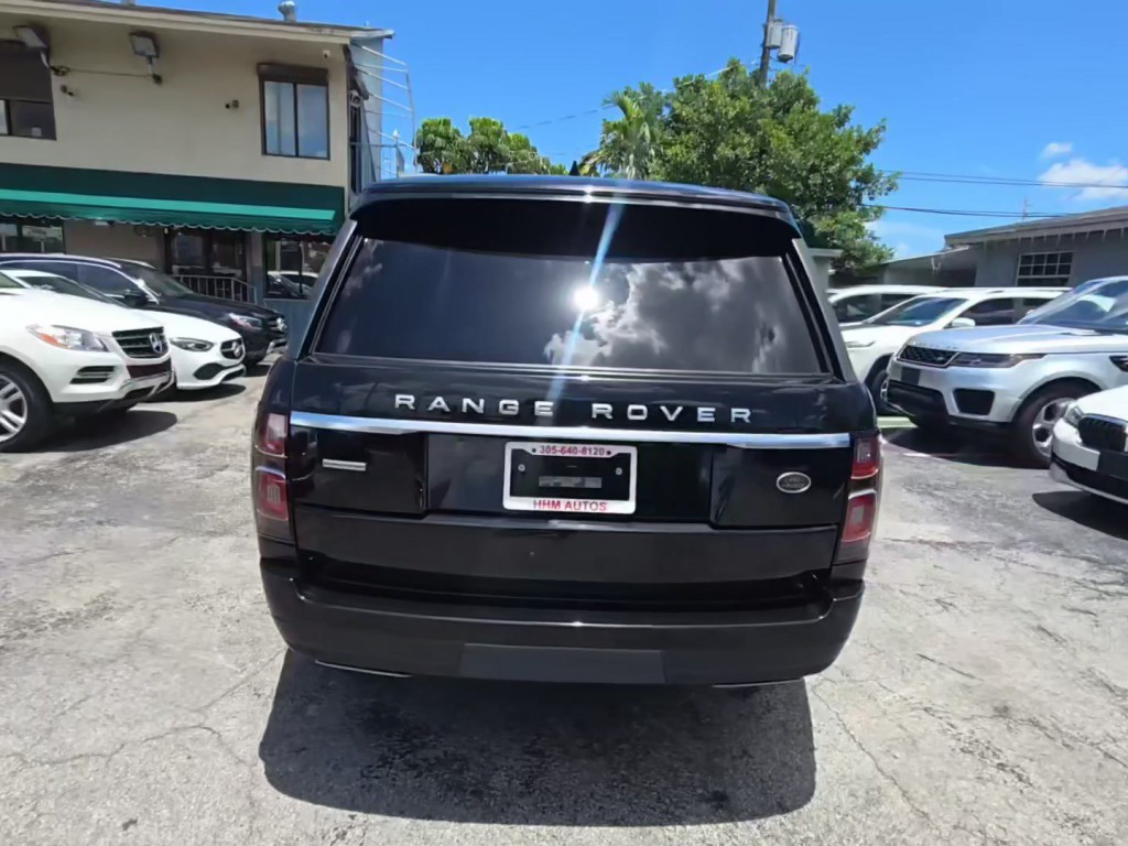 2019 Land Rover Range Rover Image 4