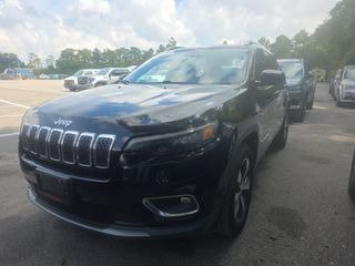 2019 Jeep Cherokee Image 2