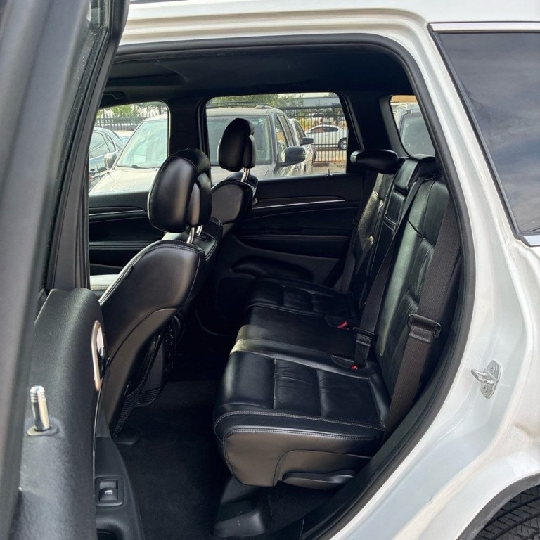 2015 Jeep Grand Cherokee Image 12