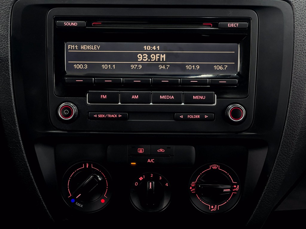 2015 Volkswagen Jetta Image 21
