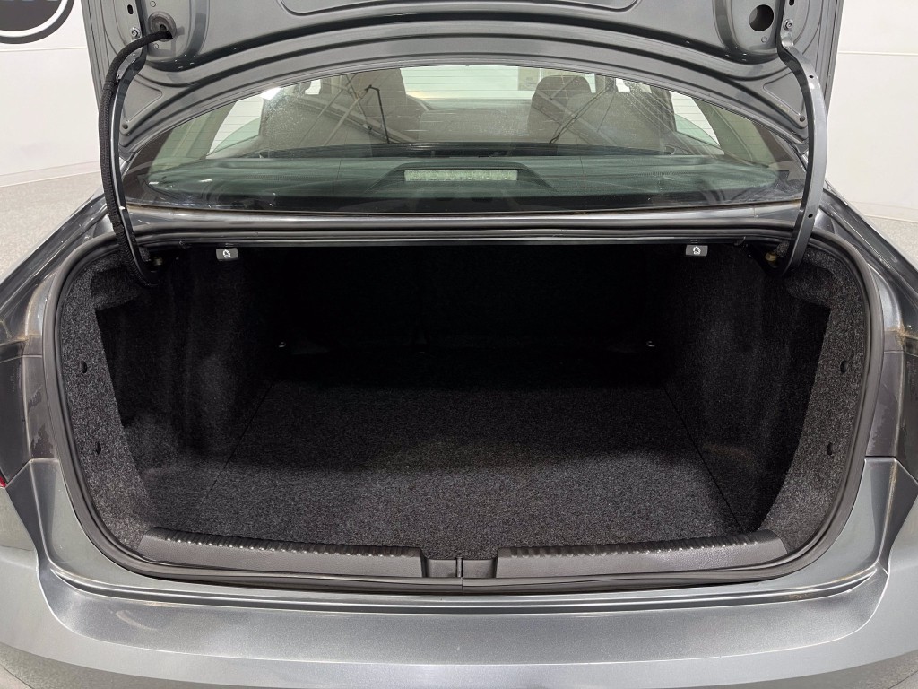 2015 Volkswagen Jetta Image 22