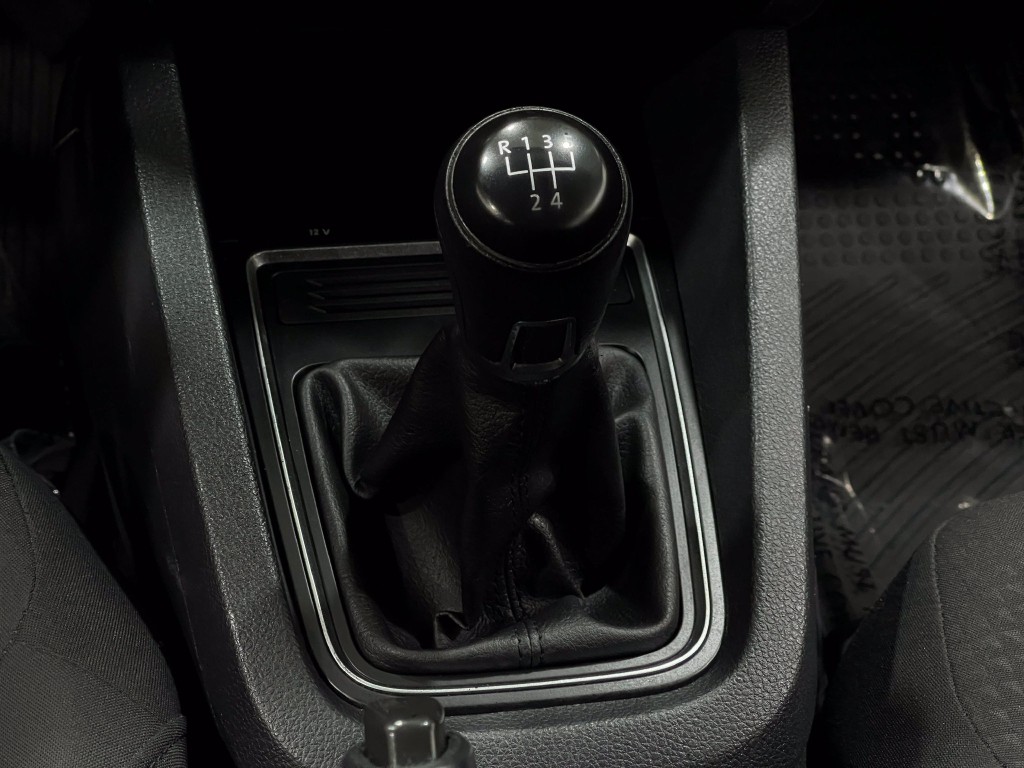 2015 Volkswagen Jetta Image 24