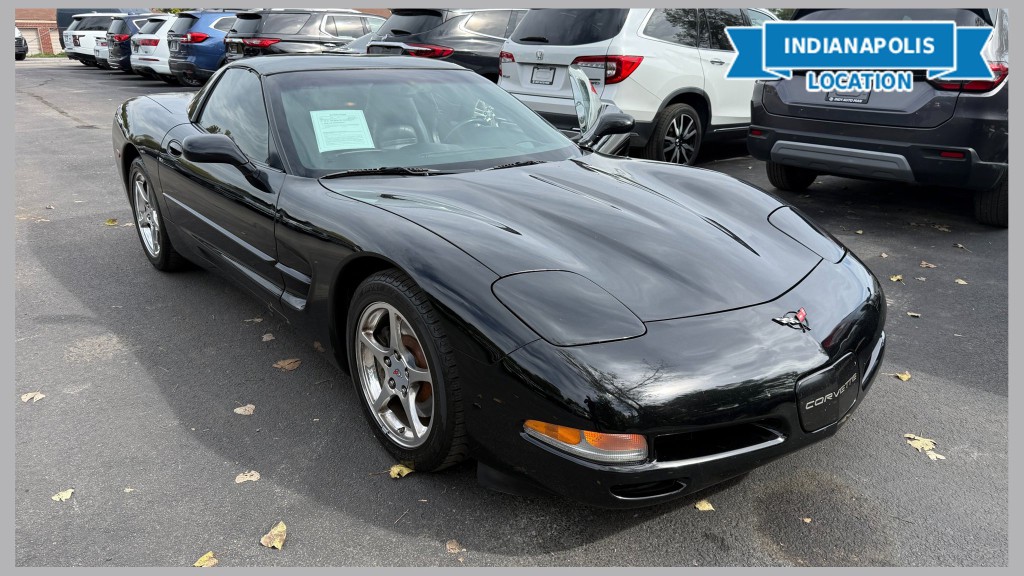 2004 Chevrolet Corvette Image 1
