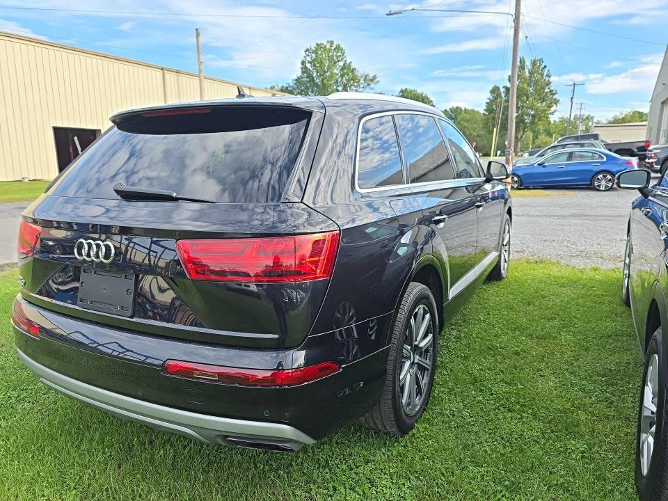 2019 Audi Q7 Image 3
