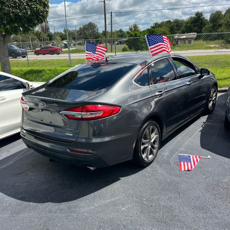 2019 Ford Fusion Image 3
