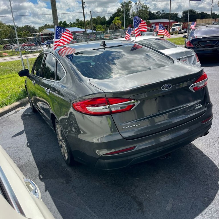 2019 Ford Fusion Image 4