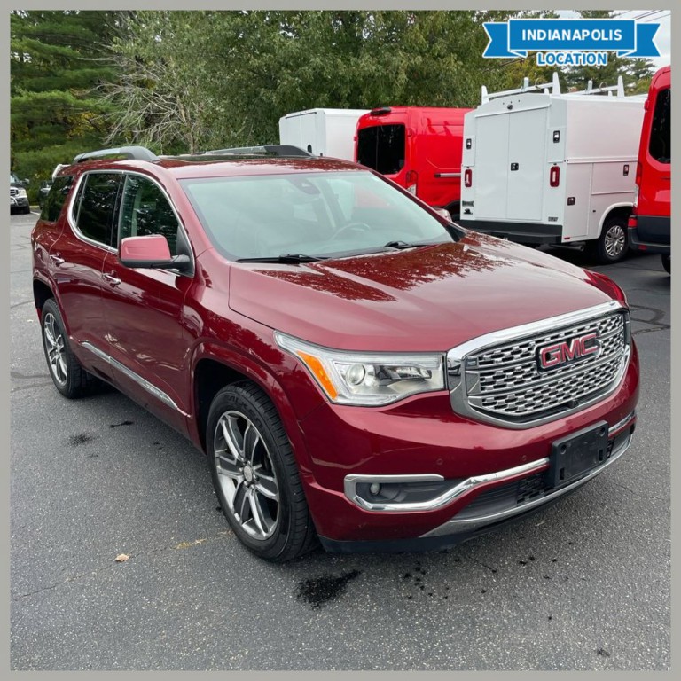2017 GMC Acadia Image 1