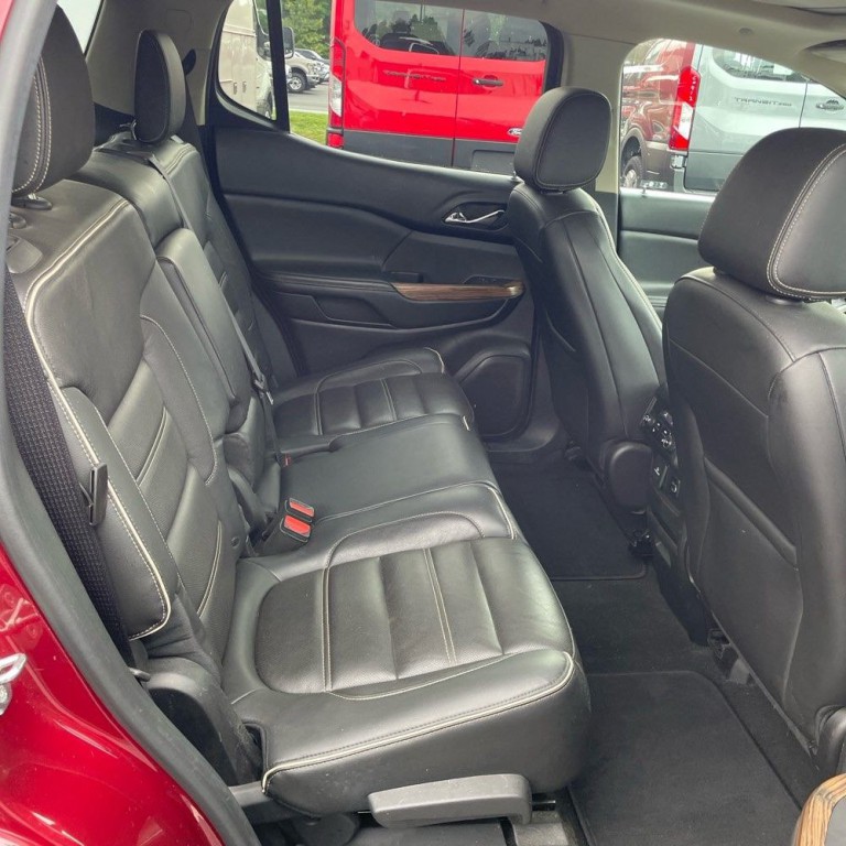 2017 GMC Acadia Image 13