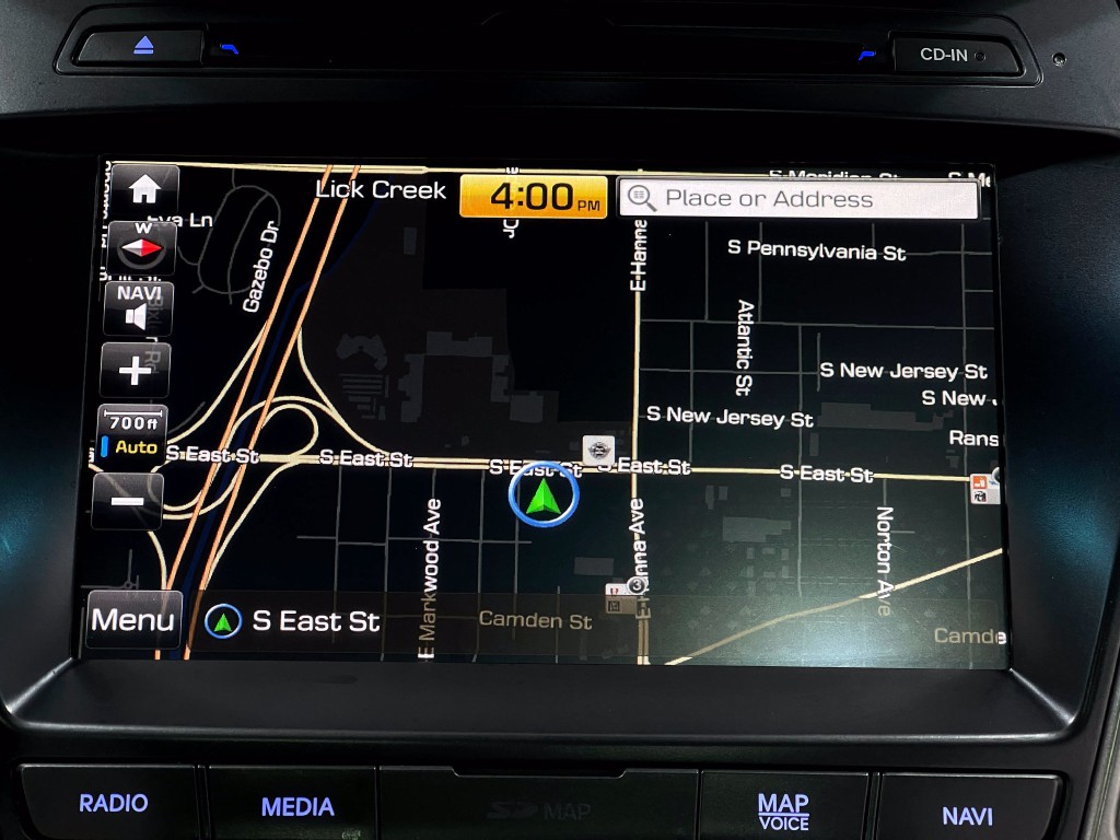 2018 Hyundai Santa Fe Image 10