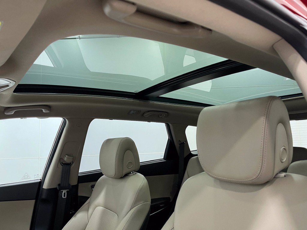 2018 Hyundai Santa Fe Image 11