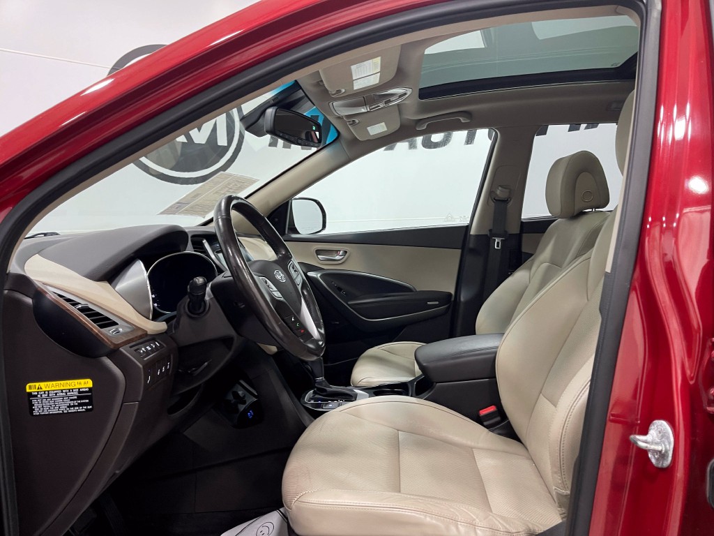 2018 Hyundai Santa Fe Image 12