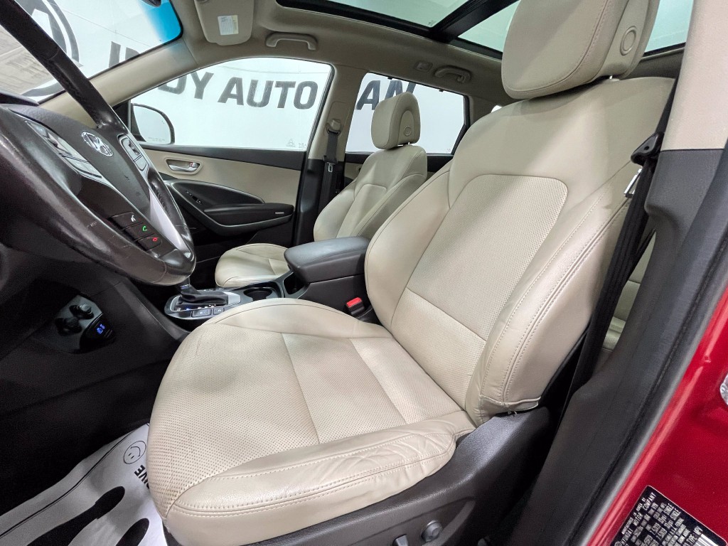 2018 Hyundai Santa Fe Image 13
