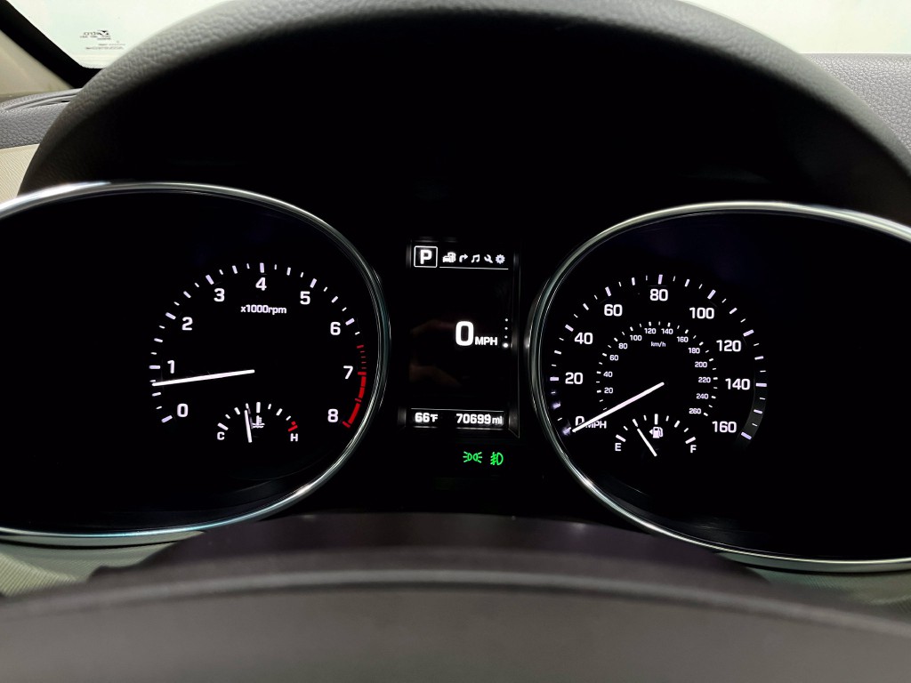 2018 Hyundai Santa Fe Image 22