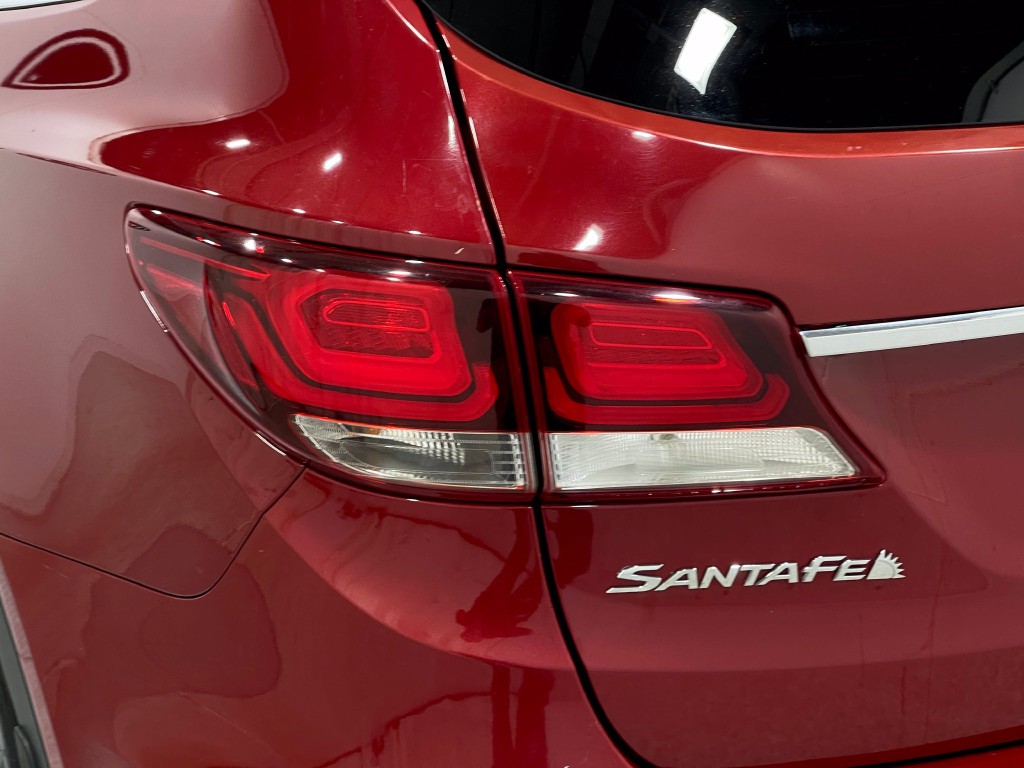 2018 Hyundai Santa Fe Image 35