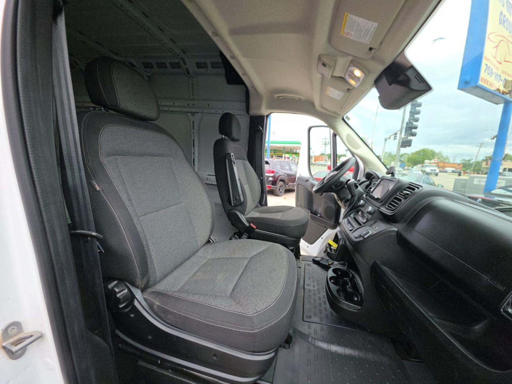 2024 RAM Promaster Image 6