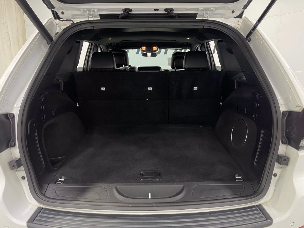 2021 Jeep Grand Cherokee Image 26