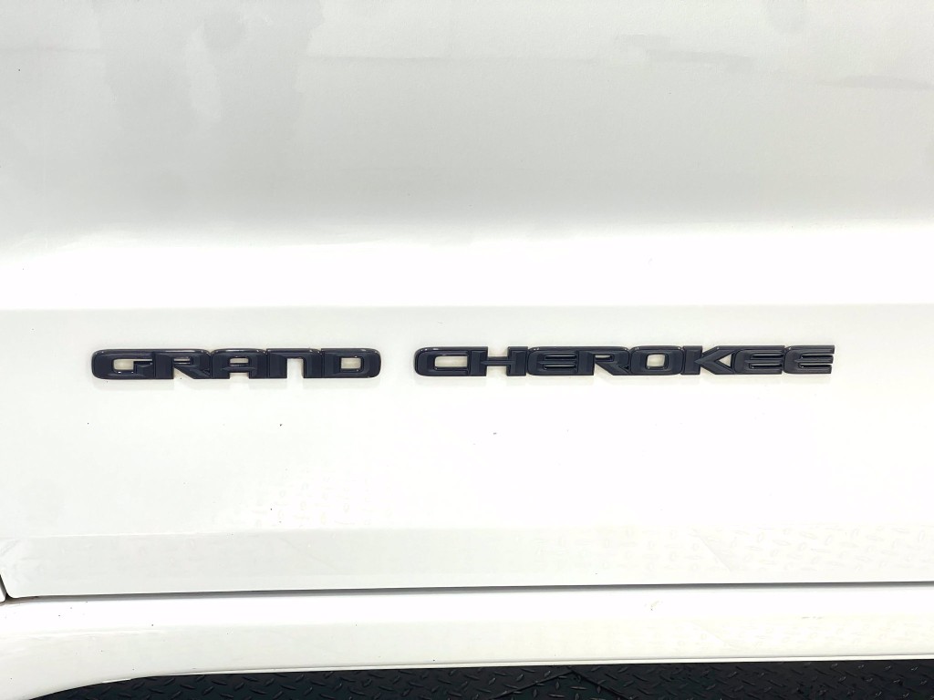 2021 Jeep Grand Cherokee Image 39
