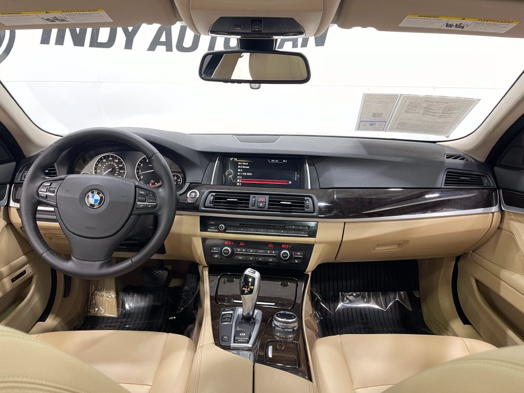 2014 BMW 5 Series Image 19