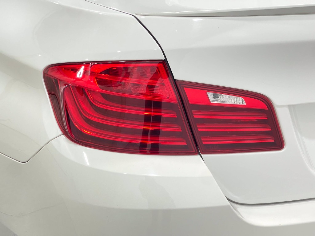 2014 BMW 5 Series Image 34