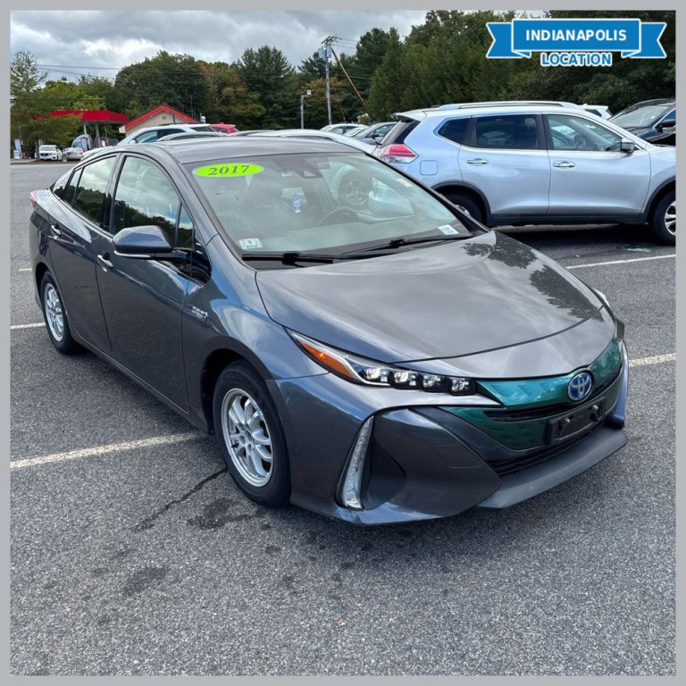 2017 Toyota Prius Image 1