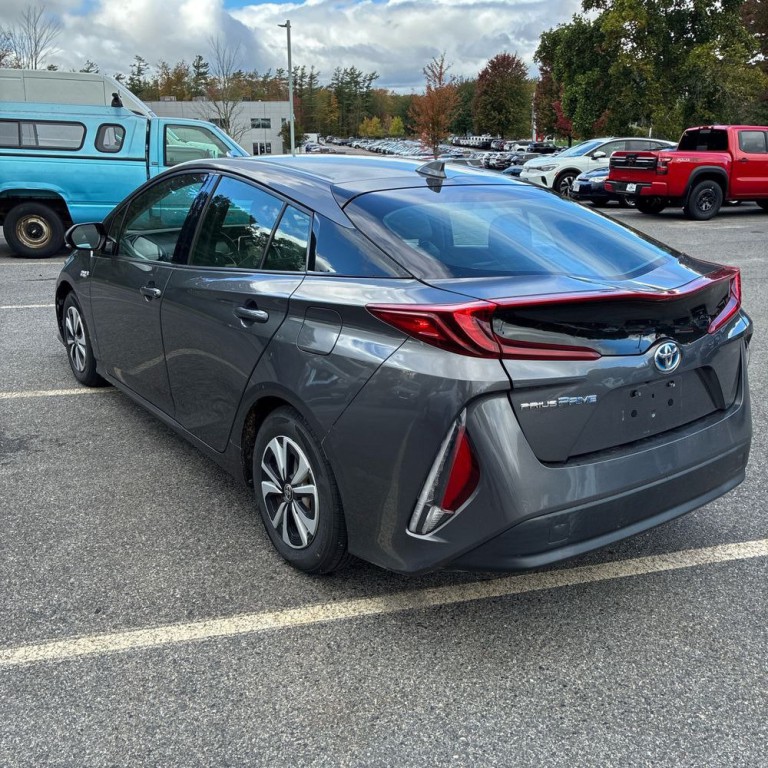 2017 Toyota Prius Image 4