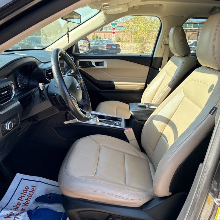 2020 Ford Explorer Image 5