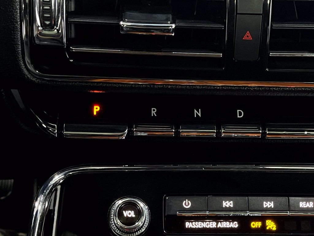 2019 Lincoln Navigator Image 29