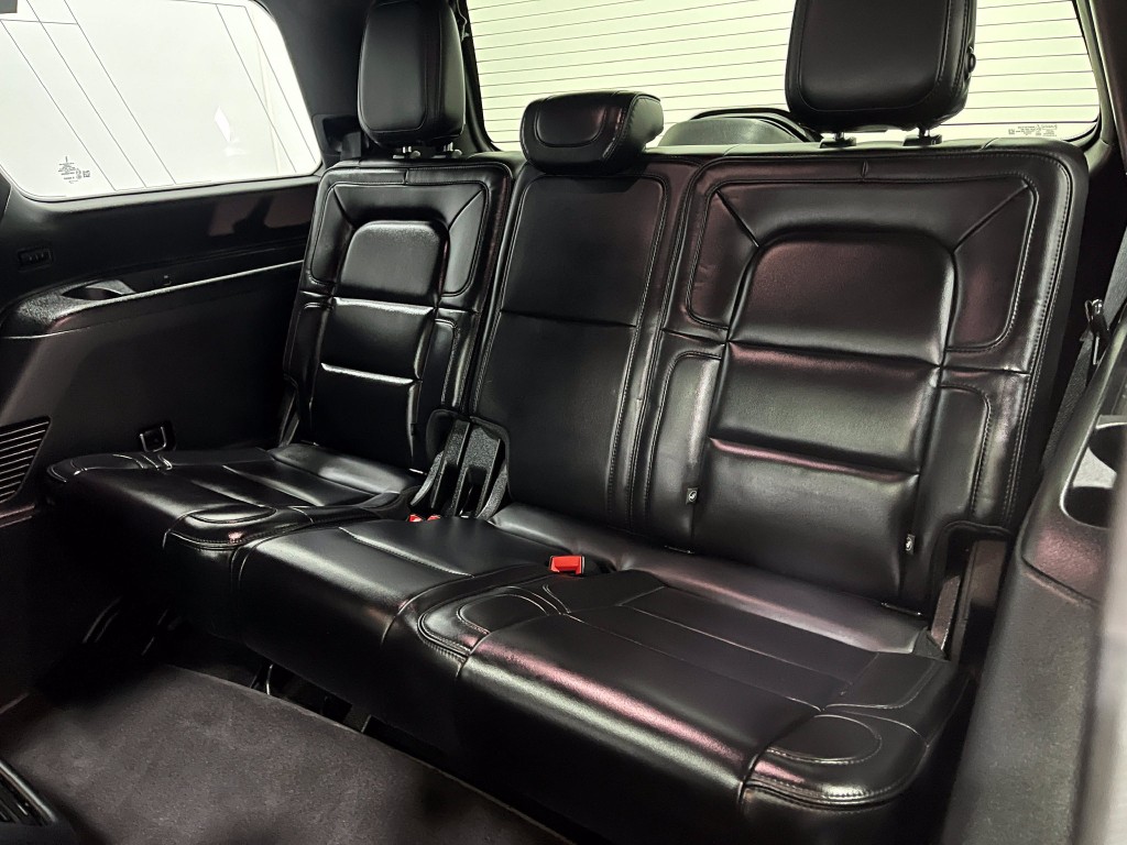 2019 Lincoln Navigator Image 31